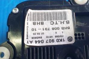 Volkswagen Jetta V 2005-2010 sedan 1.9 TDI diesel MT 77 kW 2008  Panel kúrenia/klimatizácie 1K0907044AT