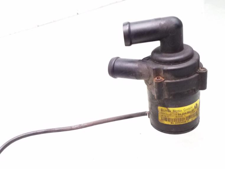 Volkswagen Touran I 2003-2015 hatchback 2.0 TDI diesel AT 103 kW 2006  Vodná pumpa 9006333D