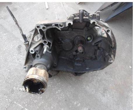 Renault Laguna I 1994-2001 hatchback 2.0 8v petrol MT 83 kW 1995  Prevodovka manuálna JB3108