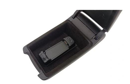 Audi A6 C6 2004-2011 combi 3.0 TDI diesel AT 165 kW 2005  Lakťová opierka