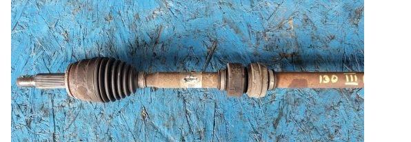 Hyundai I30 III 2016- hatchback 1.4 16v petrol MT 73.3 kW 2017  Poloos predná pravá 49501G4000