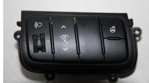 Kia Ceed II 2012-2018 combi 1.6 CRDI diesel MT 81 kW 2013  Prepínač svetiel 49D10M-1000