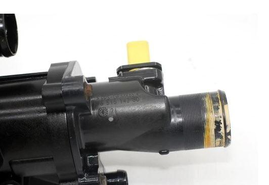 Peugeot 2.0 HDI diesel   Obal (príruba) termostatu 9646439080