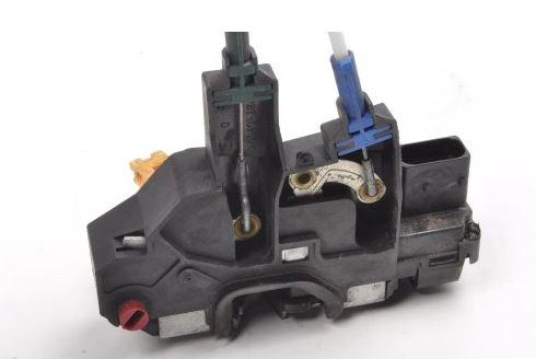 Saab 9-3 II 2002-2012 sedan 1.9 TID diesel MT 88 kW 2006  Zámok dverí zadný pravý 12759698