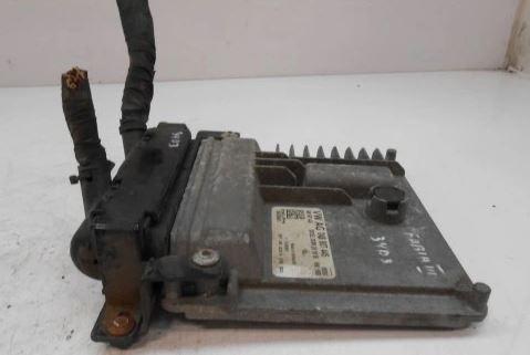 Skoda Fabia III 2014- hatchback 1.4 TDI diesel MT 77 kW 2016  Riadiaca jednotka motora 04B907445