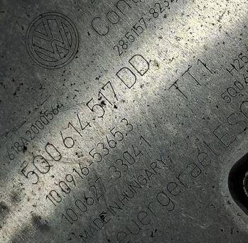 Volkswagen Golf VII 2012-2020 combi 1.4 TSI petrol MT 90 kW 2014  Snímač ABS 5Q0614517DD