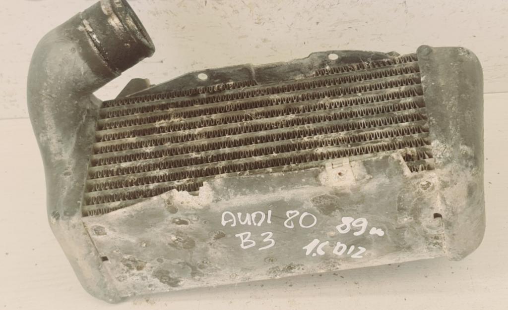 Audi 80 B3 1986-1991 sedan 1.6 TD diesel MT 59 kW 1990  Intercooler (chladič nasávaného vzduchu) 893145805