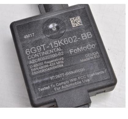 Ford Kuga Mk2 2013-2019 hatchback 2.0 TDCI diesel MT 110 kW 2016  Zosilňovač 6G9T-15K602-BB