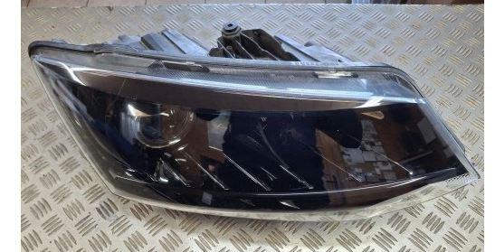 Skoda Fabia III 2014- hatchback 1.0 TSI petrol MT 81 kW 2018  Svetlo predné pravé LED