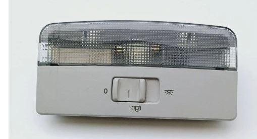 Seat Cordoba II 6L 2002-2008 sedan 1.4 16v petrol MT 55 kW 2004  Osvetlenie interiéru 6L0947105A