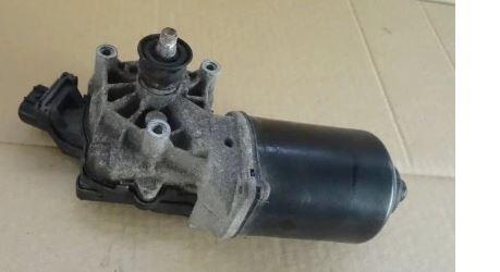 Mazda Premacy hatchback 1.8 16v petrol MT 74 kW 2005  Motorček stieračov predný 8492007121