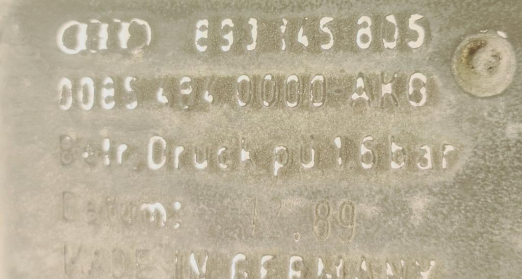 Audi 80 B3 1986-1991 sedan 1.6 TD diesel MT 59 kW 1990  Intercooler (chladič nasávaného vzduchu) 893145805