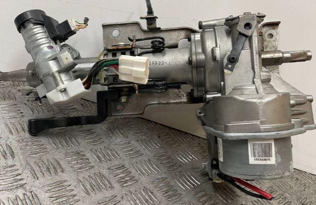 Kia Venga hatchback 1.6 16v petrol MT 92 kW 2011  Tyč riadenia (volantu) 563001P051