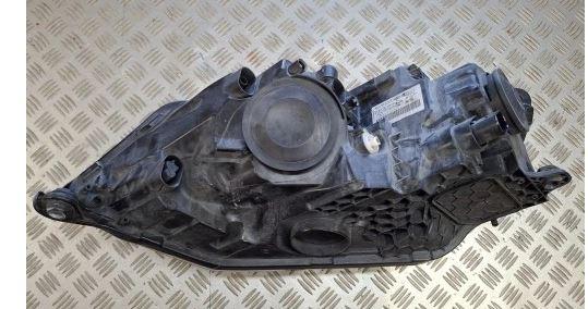 Skoda Fabia III 2014- hatchback 1.0 TSI petrol MT 81 kW 2018  Svetlo predné pravé LED