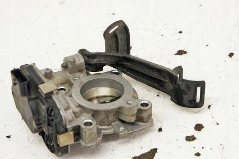 Dacia Sandero III 2020- hatchback 1.0 TCE petrol AT 66 kW 2022  Škrtiaca klapka 161200428R