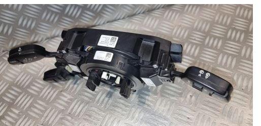 BMW 5 E60 2003-2010 sedan 3.0 D diesel MT 160 kW 2005  Prepínacie páčky pod volantom 9115156