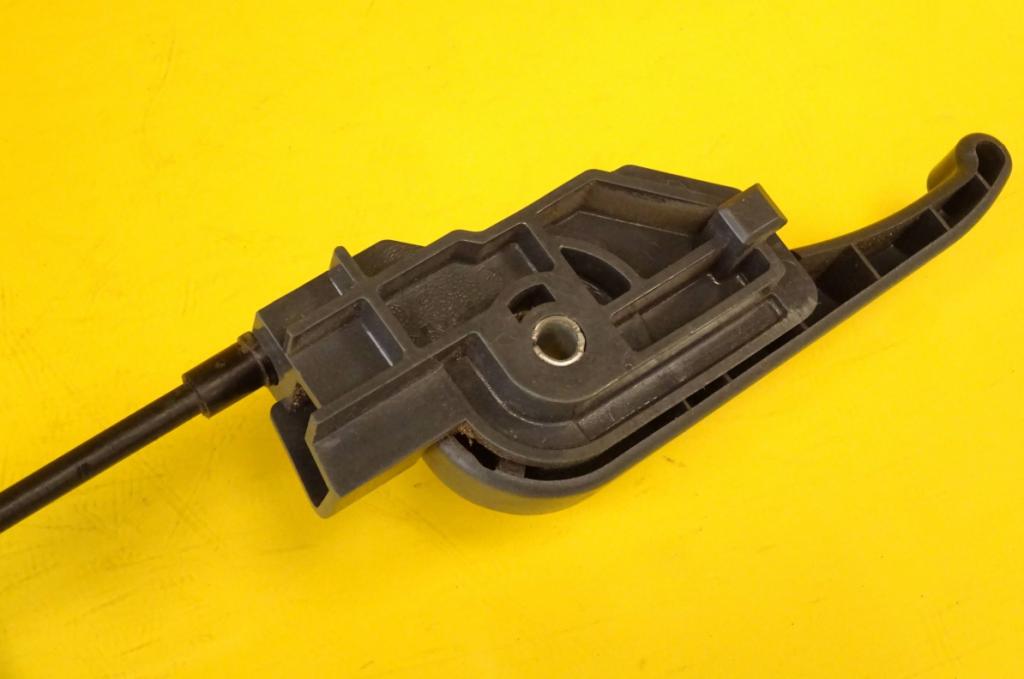 Mitsubishi Colt Z30 VI 2004-2012 Lanko dvierok nádrže paliva MR959205