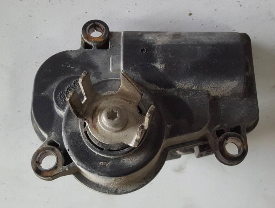 Mercedes CLA W117 13-18r 2.2 CDI  Škrtiaca klapka A0009061201