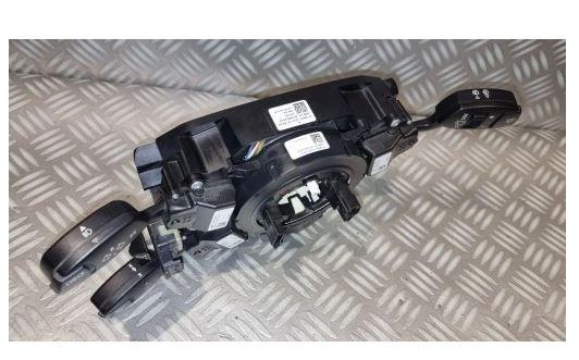 BMW 5 E60 2003-2010 sedan 3.0 D diesel MT 160 kW 2005  Prepínacie páčky pod volantom 9115156