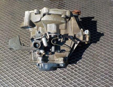 Volkswagen Jetta V 2005-2010 sedan 1.6 8v petrol MT 75 kW 2006  Prevodovka manuálna FVH