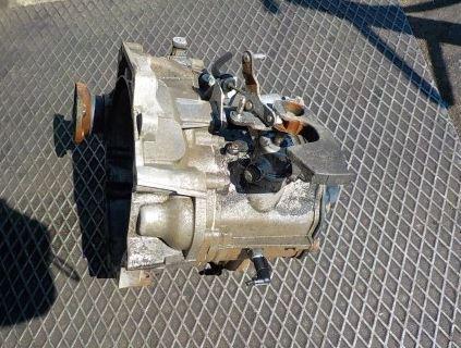 Volkswagen Jetta V 2005-2010 sedan 1.6 8v petrol MT 75 kW 2006  Prevodovka manuálna FVH