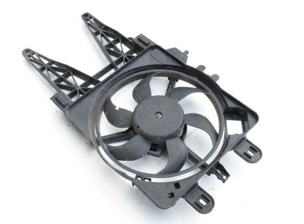 Fiat Punto II 1999-2010 hatchback 1.2 petrol MT 44 kW 2001  Ventilátor chladiča klimatizácie 46785738