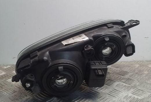 Toyota Corolla E11 1997-2002 hatchback 1.6 16v petrol 81 kW 2000  Svetlo predné ľavé 811500209000 89003463