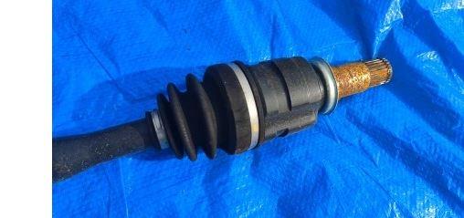 Toyota Auris II 2012  2018 combi 1.8 Hybrid gasoline, electric   AT  Poloos predná pravá 4341002850F