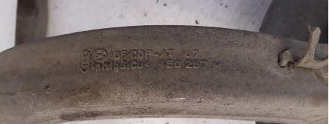 Audi A8 D3 2002-2009 sedan 4.0 TDI diesel AT 202 kW 2003  Náboj kolesa predný ľavý 4E0257M