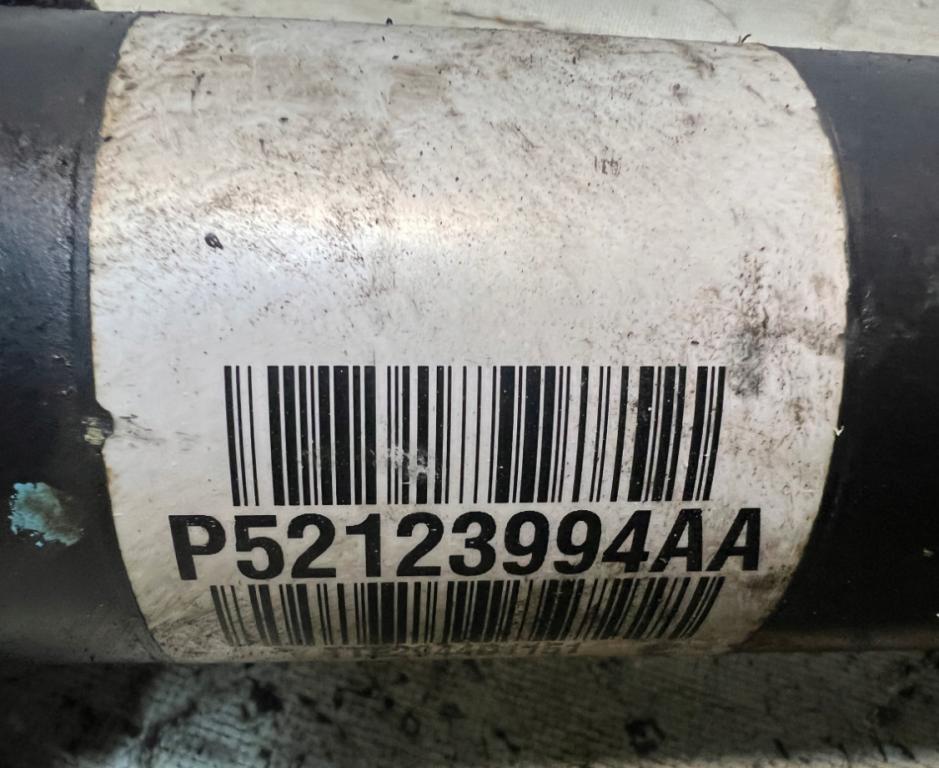 Jeep Grand cherokee WK2 3.0 CRD Kardaňový hriadeľ P52123994AA