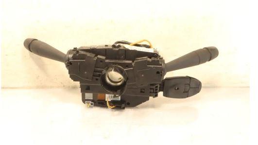 Peugeot 308 II 2013-2021 combi 2.0 E-HDI diesel MT 110 kW 2015  Prepínacie páčky pod volantom 98072732ZD