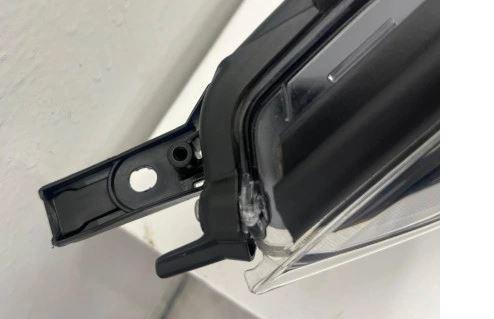 Toyota C-HR I 2016-2023 X1 crossover   Svetlo predné pravé 81110-f4280