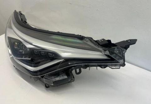 Toyota C-HR I 2016-2023 X1 crossover   Svetlo predné pravé 81110-f4280