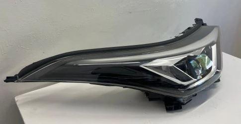 Toyota C-HR I 2016-2023 X1 crossover   Svetlo predné pravé 81110-f4280