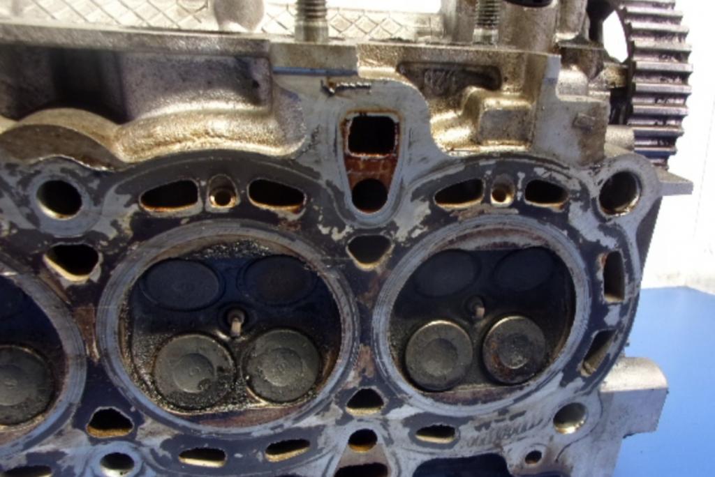 Ford Fiesta Mk4 1.25 16V 55kW Hlava valcov XS6E6090B11A