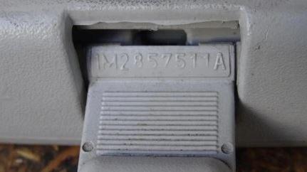 Seat Leon I 1999-2005 hatchback 1.6 16v petrol MT 77 kW 2001  Spätné zrkadlo vnútorné 1M2857511A