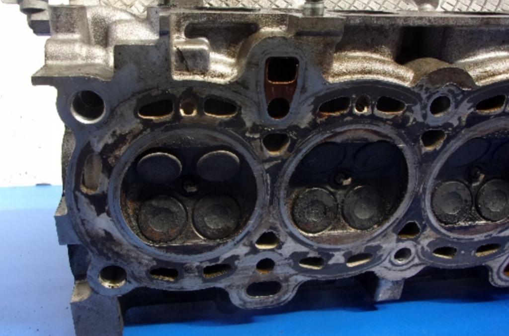 Ford Fiesta Mk4 1.25 16V 55kW Hlava valcov XS6E6090B11A