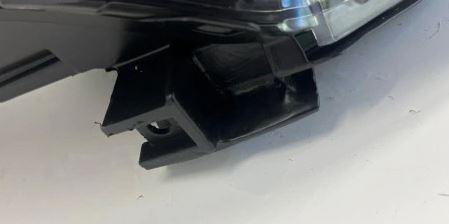 Toyota C-HR I 2016-2023 X1 crossover   Svetlo predné pravé 81110-f4280