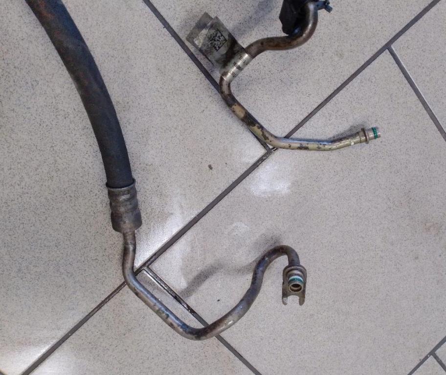 Opel Astra III 2004-2014 hatchback 1.6 16v petrol 85 kW 2009  Rúrka servočerpadla 13122703 13122700