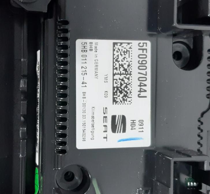 Seat Leon III 2012-2020 combi 2.0 TDI diesel AT 135 kW 2015  Panel kúrenia/klimatizácie 5F0907044J