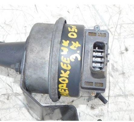 Jeep Grand cherokee WK 2004-2010 suv 4.7 petrol 170 kW 2004  Modul