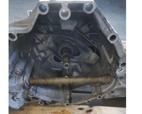 Audi A4 B8 2007-2015 sedan 2.0 TDI diesel MT 105 kW 2008  Prevodovka manuálna LLN