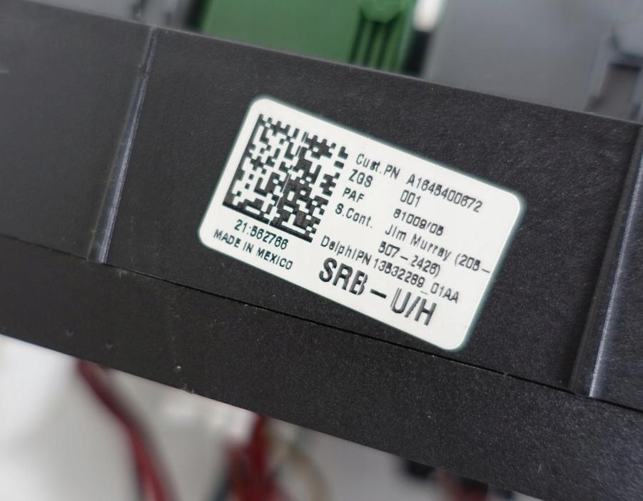 Mercedes W251 2005-2013 minivan Poistková skrinka A1645400672