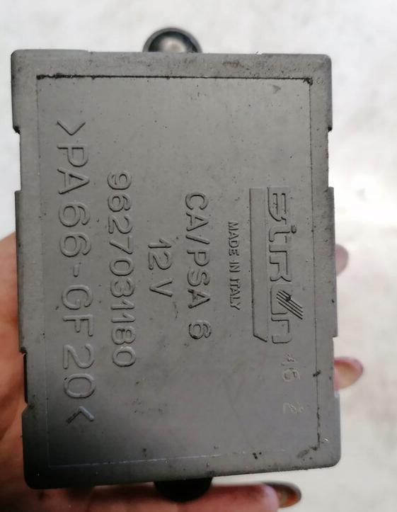 Peugeot Partner I 1996-2008 minivan Riadiaca jednotka centrálneho zámku 9627031180