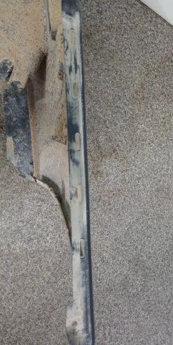 Saab 9-3 II 2002-2012 sedan 1.9 TID diesel MT 110 kW 2005  Nárazník predný