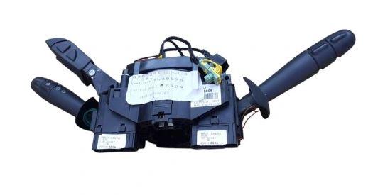 Renault Laguna III 2007-2015 hatchback 2.0 DCI diesel MT 131 kW 2008  Prepínacie páčky pod volantom 8200328896