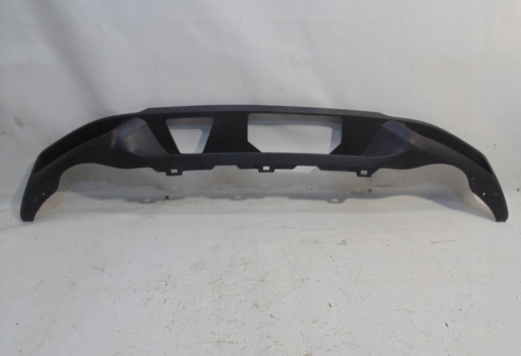 Volkswagen Passat B8 2014- Nárazník zadný 3G0807568