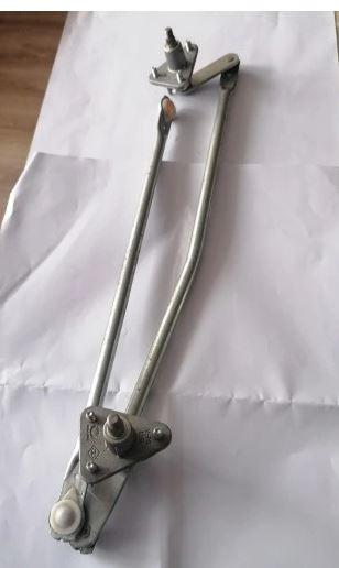 Daewoo Leganza sedan 2.0 16v petrol AT 98 kW 1998  Mechanizmus stieračov predný 96205558