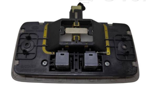 Kia Ceed I 2006-2012 hatchback 1.4 16v petrol MT 77 kW 2010  Osvetlenie interiéru 928501HXXX