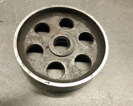 Volkswagen Transporter T4 1990-2003 2.5 petrol MT 81 kW 1997  Remenica 028115021b